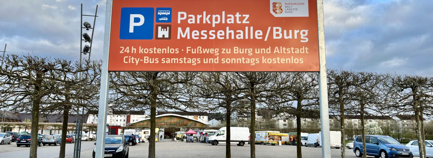 Parkplatz Messeplatz Park and Ride Burghausen Foto Königseder