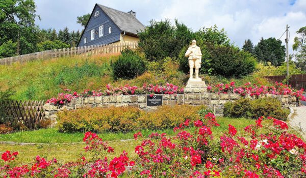 Statue am St-Lampertus-Schacht © Stadt Hohenstein-Ernstthal