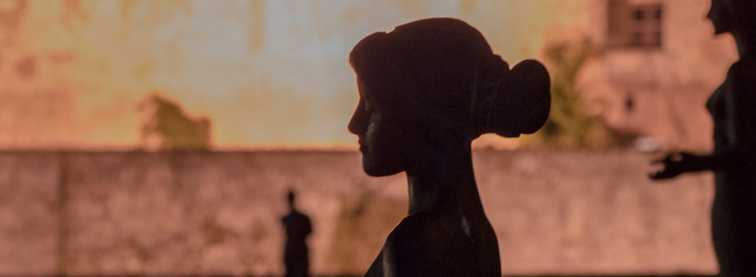 Statue einer Frau © Mitterer Statue einer Frau © Mitterer