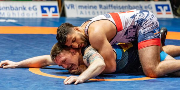 Burghauser Ringer im Wettkampf © Stadt Burghausen