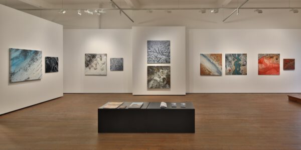 Ausstellung Bernhard Edmeier Haus der Fotografie © Stadt Burghausen