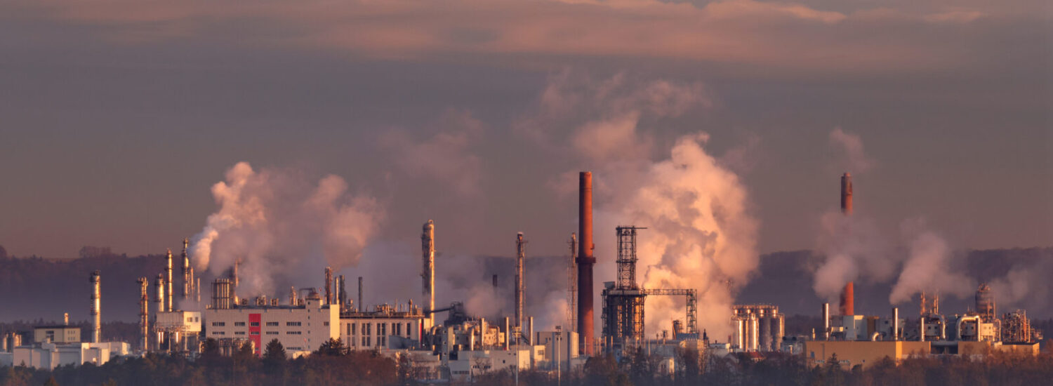 Industriegebiet im Abendlicht © Gerhard Nixdorf