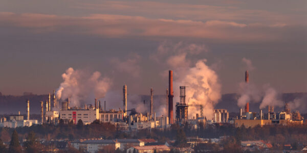 Industriegebiet im Abendlicht © Gerhard Nixdorf