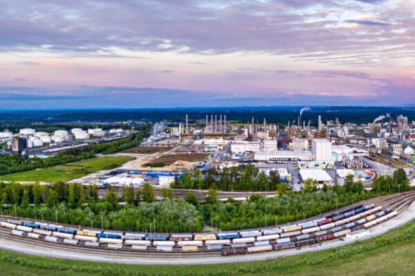 Industriegebiet Burghausen © Hans Mitterer Industriegebiet Burghausen © Hans Mitterer