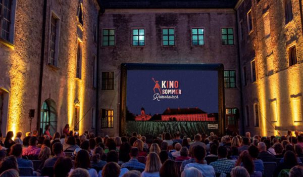 Kino- und Kultursommer in Raitenhaslach © Burghauser Touristik GmbH Kino- und Kultursommer in Raitenhaslach © Burghauser Touristik GmbH