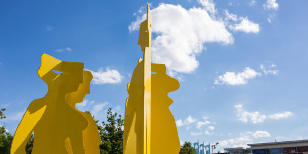 Skulpturen am Bürgerhaus © Hannah Soldner