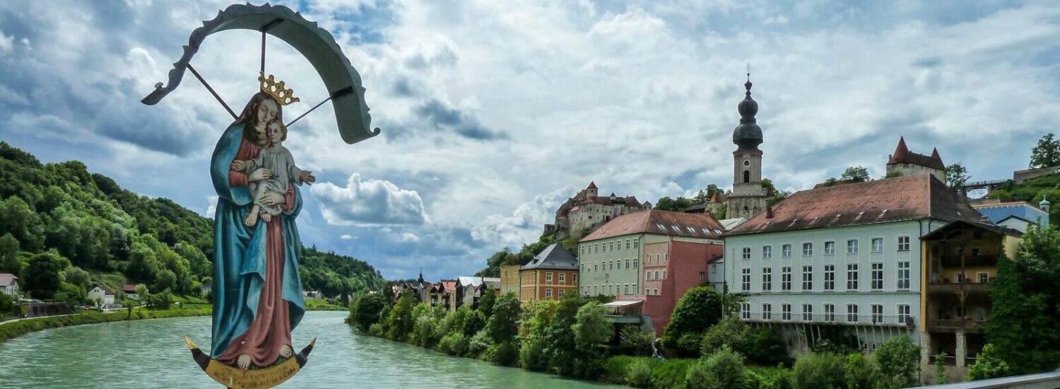 Marienbildnis auf der Salzachbrücke © Hans Mitterer