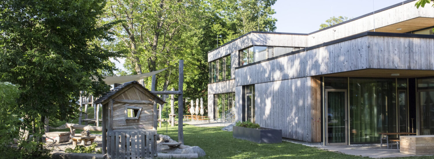 Sport-Kita Garten- und Gebäudeansicht © Hannah Soldner