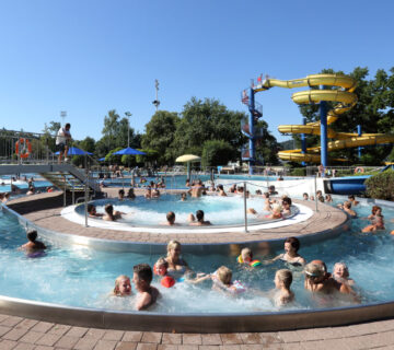 Freibad Burghausen © Gerhard Nixdorf