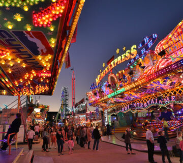 Mai-Wies'n am Abend © Gerhard Nixdorf