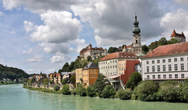 Die Altstadt mit Blick von der Salzachbrücke © Gerhard Nixdorf