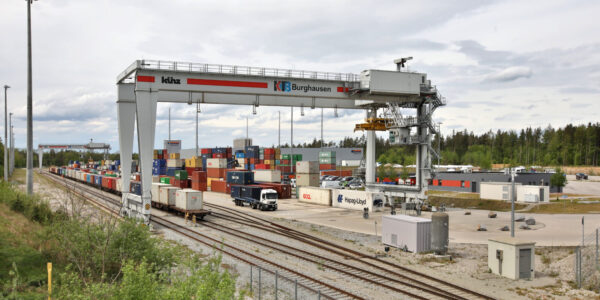 Güterverkehrszentrum Burghausen © Gerhard Nixdorf