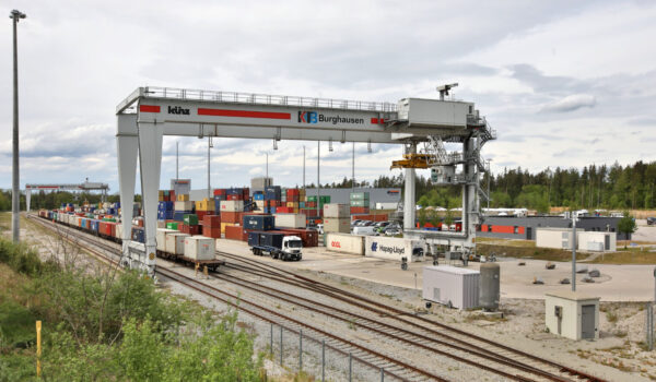 Güterverkehrszentrum Burghausen © Gerhard Nixdorf Güterverkehrszentrum Burghausen © Gerhard Nixdorf