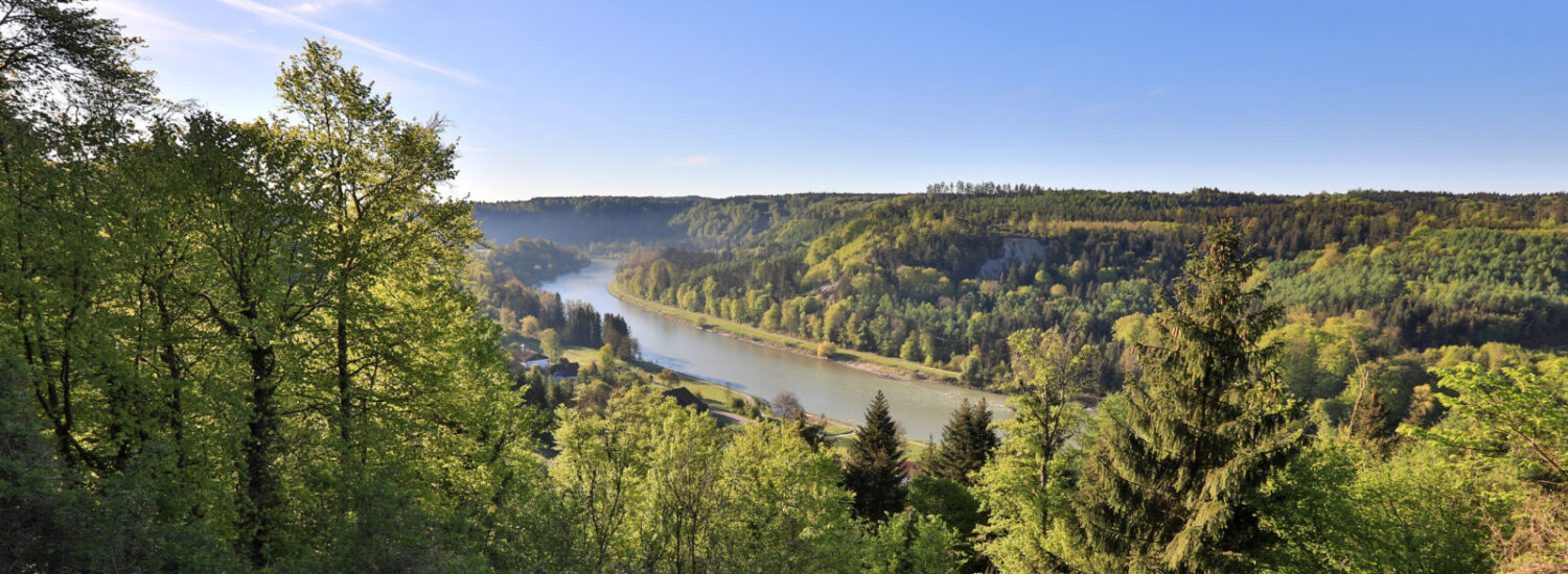 Blick über die Salzach und Wald © Gerhard Nixdorf Blick über die Salzach und Wald © Gerhard Nixdorf