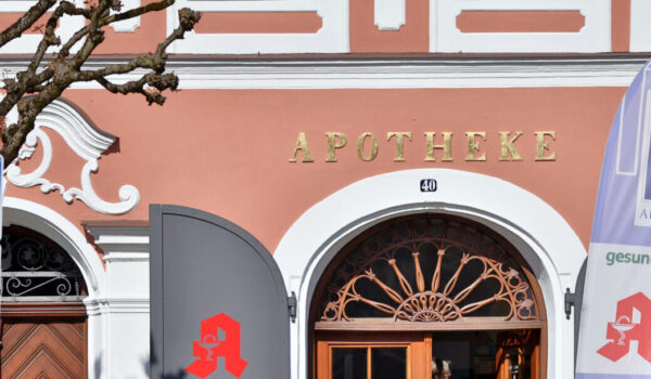 Apotheke am Stadtplatz © Gerhard Nixdorf