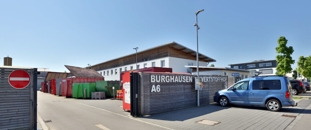 Einfahrt zum Wertstoffhof © Gerhard Nixdorf