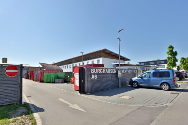 Einfahrt zum Wertstoffhof © Gerhard Nixdorf