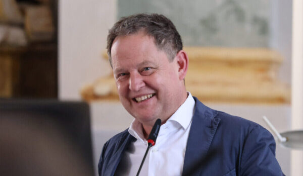 Erster Bürgermeister Florian Schneider © Gerhard Nixdorf Erster Bürgermeister Florian Schneider © Gerhard Nixdorf