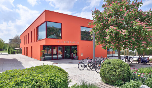 Haus der Familie Außenansicht © Gerhard Nixdorf