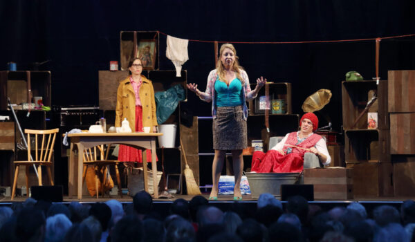 Theateraufführung im Stadtsaal © Gerhard Nixdorf Theateraufführung im Stadtsaal © Gerhard Nixdorf