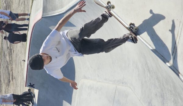 Der Skateplatz mit vielen Rampen, Stufen und Geländern © Stadt Burghausen/ebh