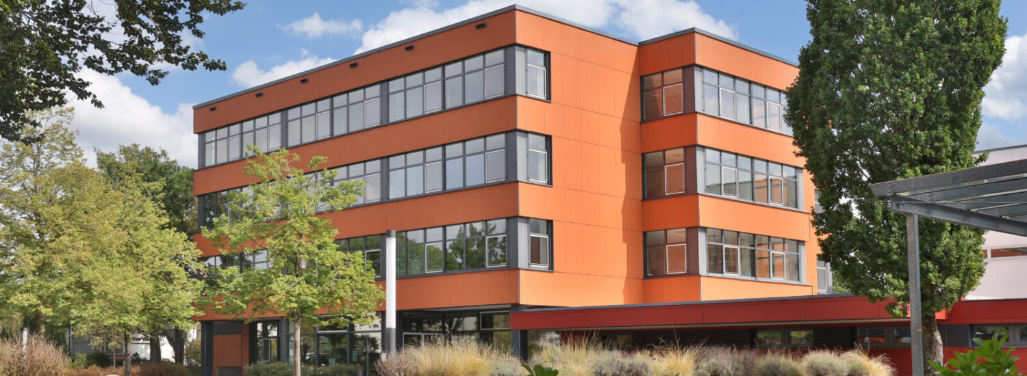 Franz-Xaver-Gruber Mittelschule © Gerhard Nixdorf