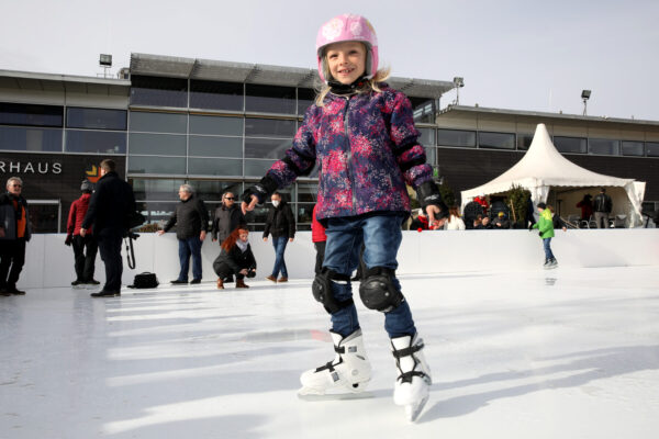 Eisplatz © Gerhard Nixdorf Eisplatz © Gerhard Nixdorf