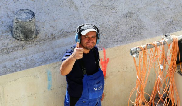 MozerDrAlbrechtDrohnSept2022-03