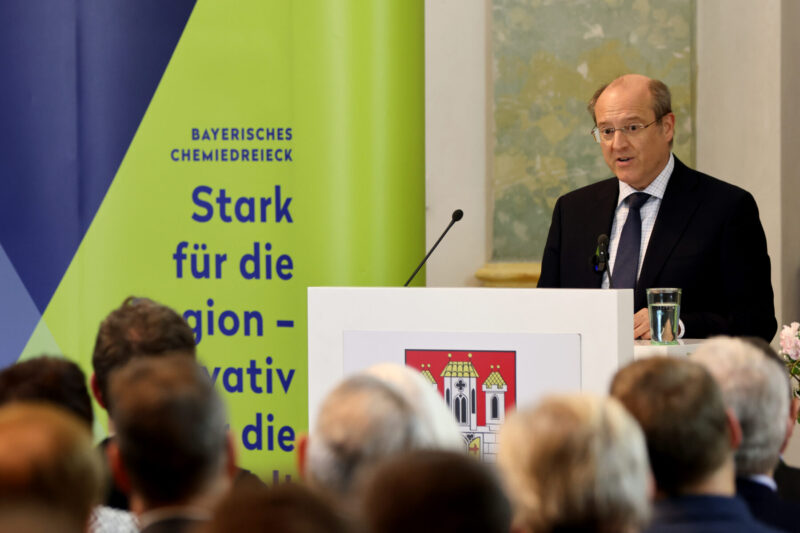 Übergabe Förderbescheid Reallabor im TUM Akademiezentrum Raitenhaslach