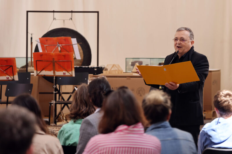 Helmut Lorenz in der Studienkirche St. Josef.Fotocredit: Nixdorf Fotografie