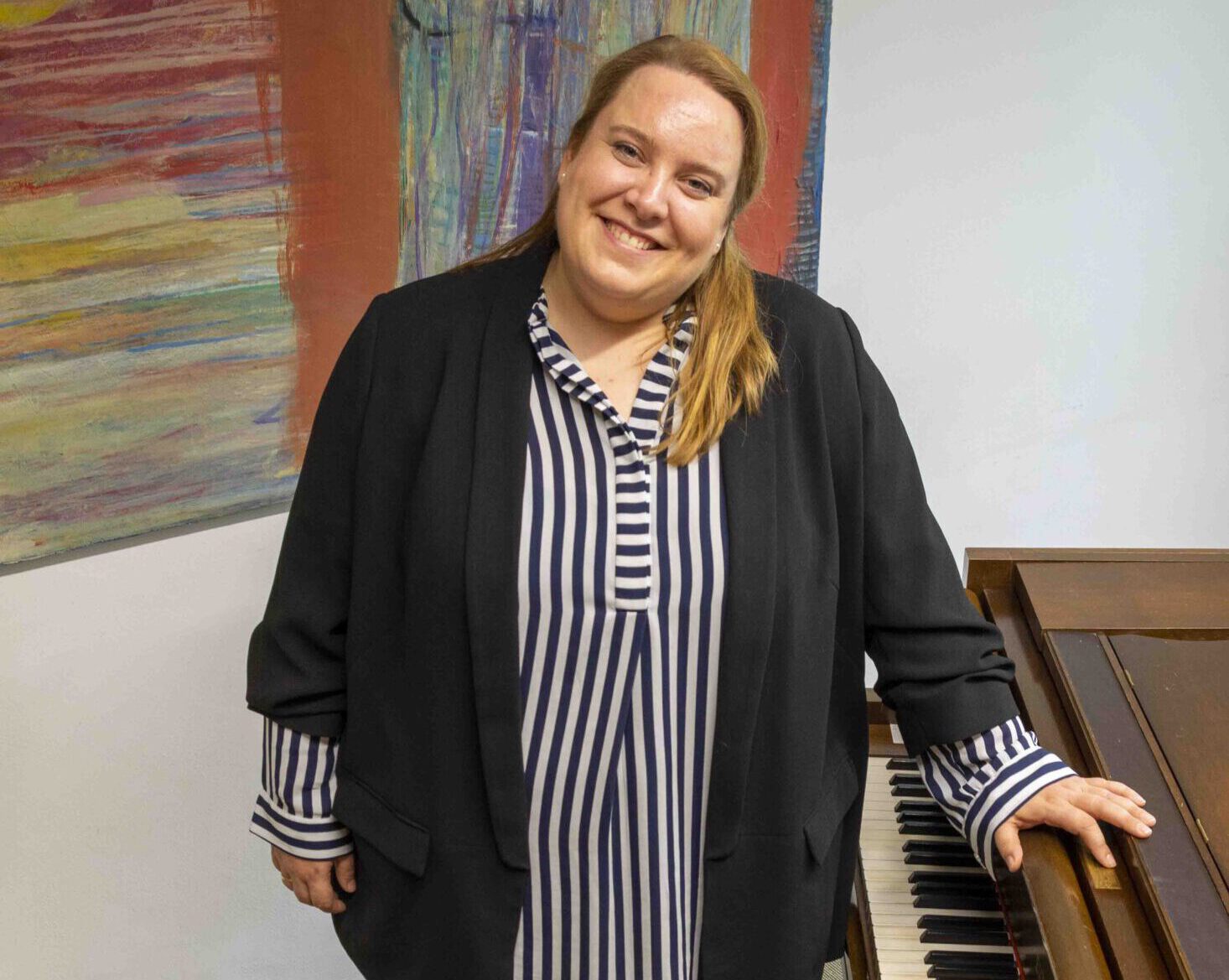 Anna Willerding ist Lehrerin für Gesang an der Musikschule Burghausen Foto Winkhofer