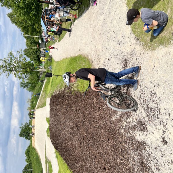 Biker am Bikepark Burghausen