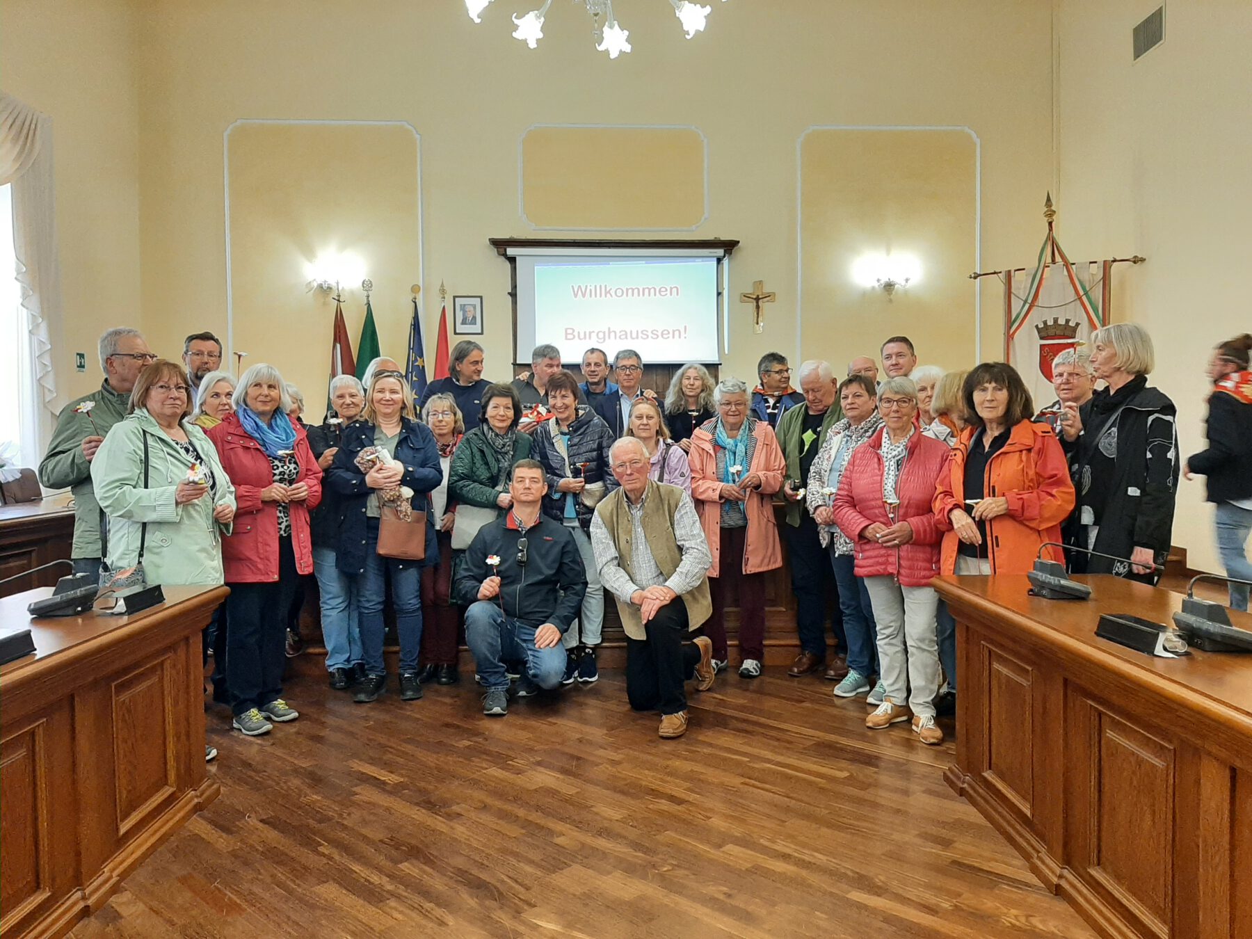 Großartige Bürgerreise des Städtepartnerschaftvereins Burghausen nach Sulmona vom 13. – 21. Mai 2023 - Empfang im Rathaus