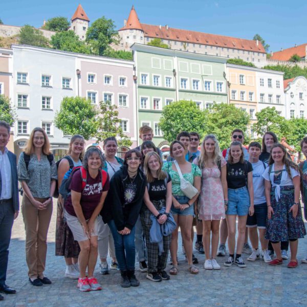 Gastschüler aus USA Tennessee zu Gast in Burghausen Foto Stadt ebh