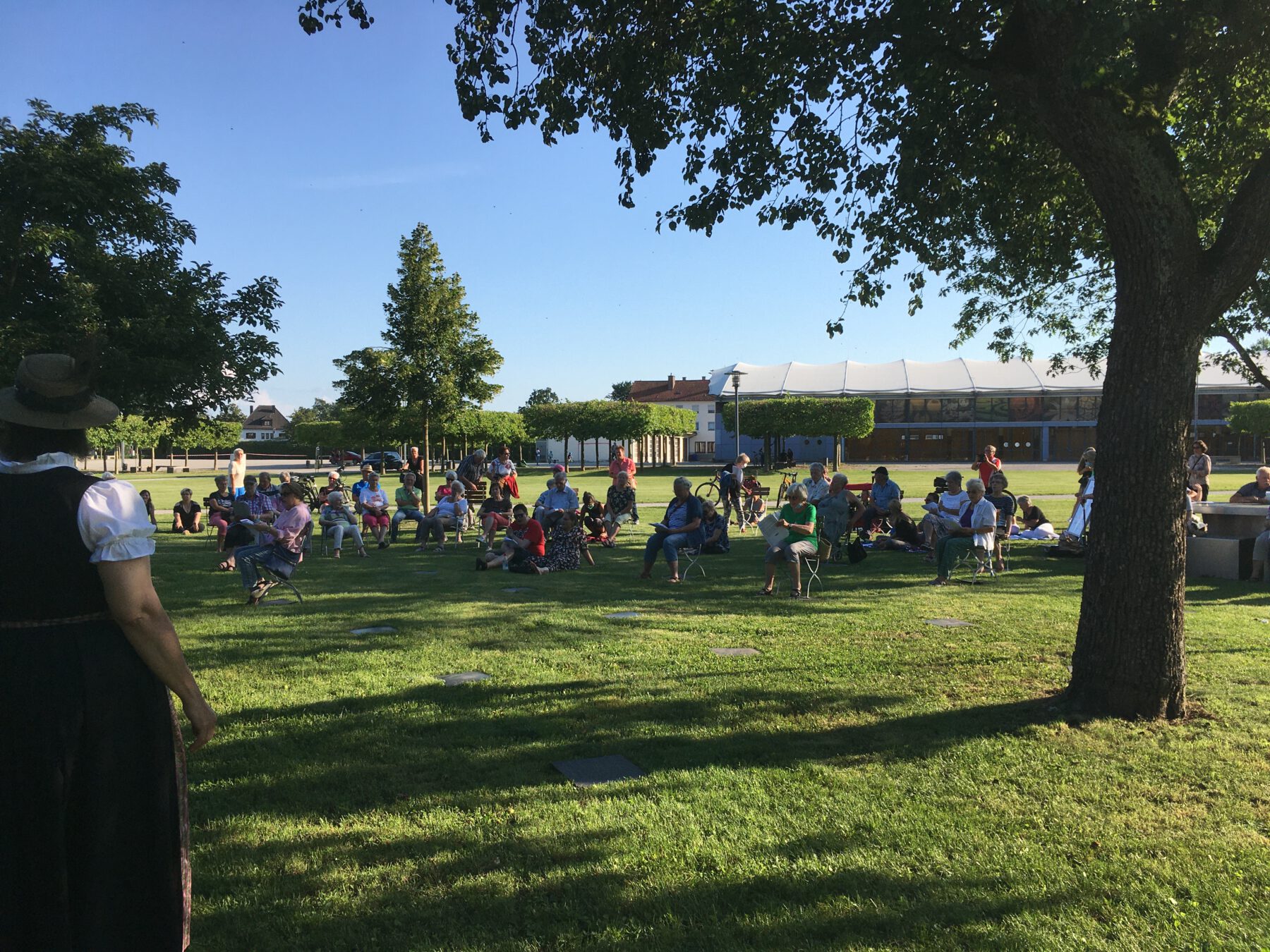 Offenes Singen im Stadtpark am 9. August 2023 © Kulturbüro Burghausen