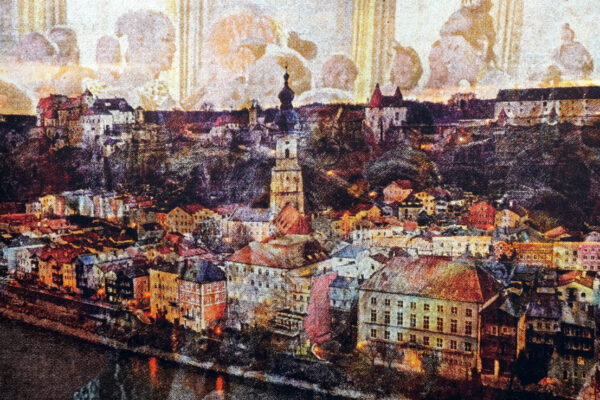 PM 293 Burghausen Fotografie von Herbert Döring-Spengler im Haus der Fotografie Noch sechs Fotografien von Herbert Döring-Spengler können im Haus der Fotografie erworben werden. Gemeinsam mit dem Team vom Haus der Fotografie wird bestimmt, wohin die eingenommene Geldsumme gespendet werden soll. Fotocredit: Herbert Döring-Spengler