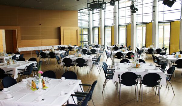 Bürgersaal_Tischgruppen