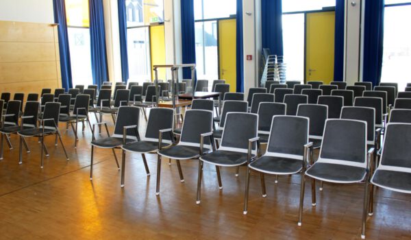 Gartensaal Reihenbestuhlung_2