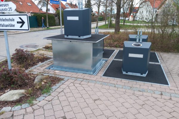 Unterflurcontainer in der Krankenhausstraße teilweise nicht nutzbar Foto Stadt Burghausen Unterflurcontainer in der Krankenhausstraße teilweise nicht nutzbar Foto Stadt Burghausen