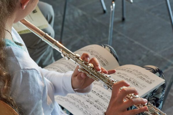 Ab 2. Mai 2024 können sich Musikbegeisterte für das Schuljahr 2024/25 an der Musikschule Burghausen anmelden. Von 15. April bis 10. Mai 2024 findet außerdem ein Schnupperunterricht statt © Musikschule Burghausen Ab 2. Mai 2024 können sich Musikbegeisterte für das Schuljahr 2024/25 an der Musikschule Burghausen anmelden. Von 15. April bis 10. Mai 2024 findet außerdem ein Schnupperunterricht statt © Musikschule Burghausen