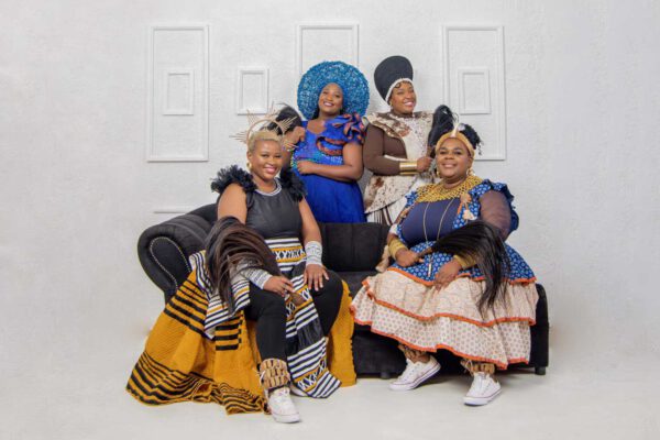 Nobuntu _Paul Zauner am 5. Juni 2024 am Wasserplatz Nobuntu _Paul Zauner am 5. Juni 2024 am Wasserplatz