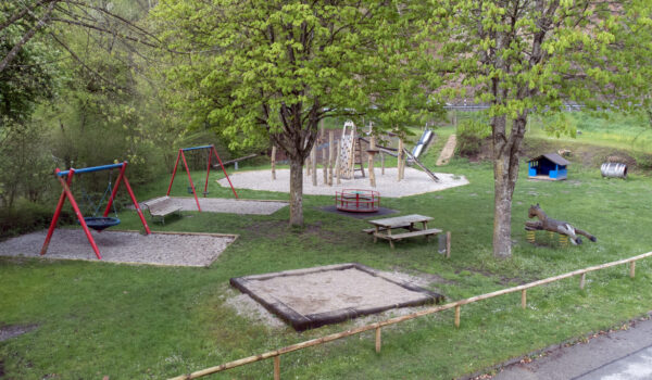 Spielplatz Scheuerhof © Gerhard Nixdorf Spielplatz Scheuerhof © Gerhard Nixdorf