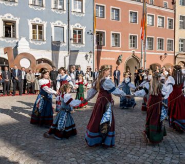 Festakt 1000 am 30.04.2025 vor und im Stadtsaal mit Ministerpräsident Dr. Markus Söder sowie Ludwig und Sophie von Bayern. Foto Manuela Fuchs