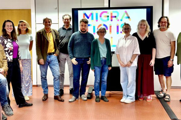 Vertreterinnen des Bündnisses für Demokratie Burghausen beim Vorgespräch zum ersten Migrationsdialog. Fotocredit: Bündnis für Demokratie Burghausen