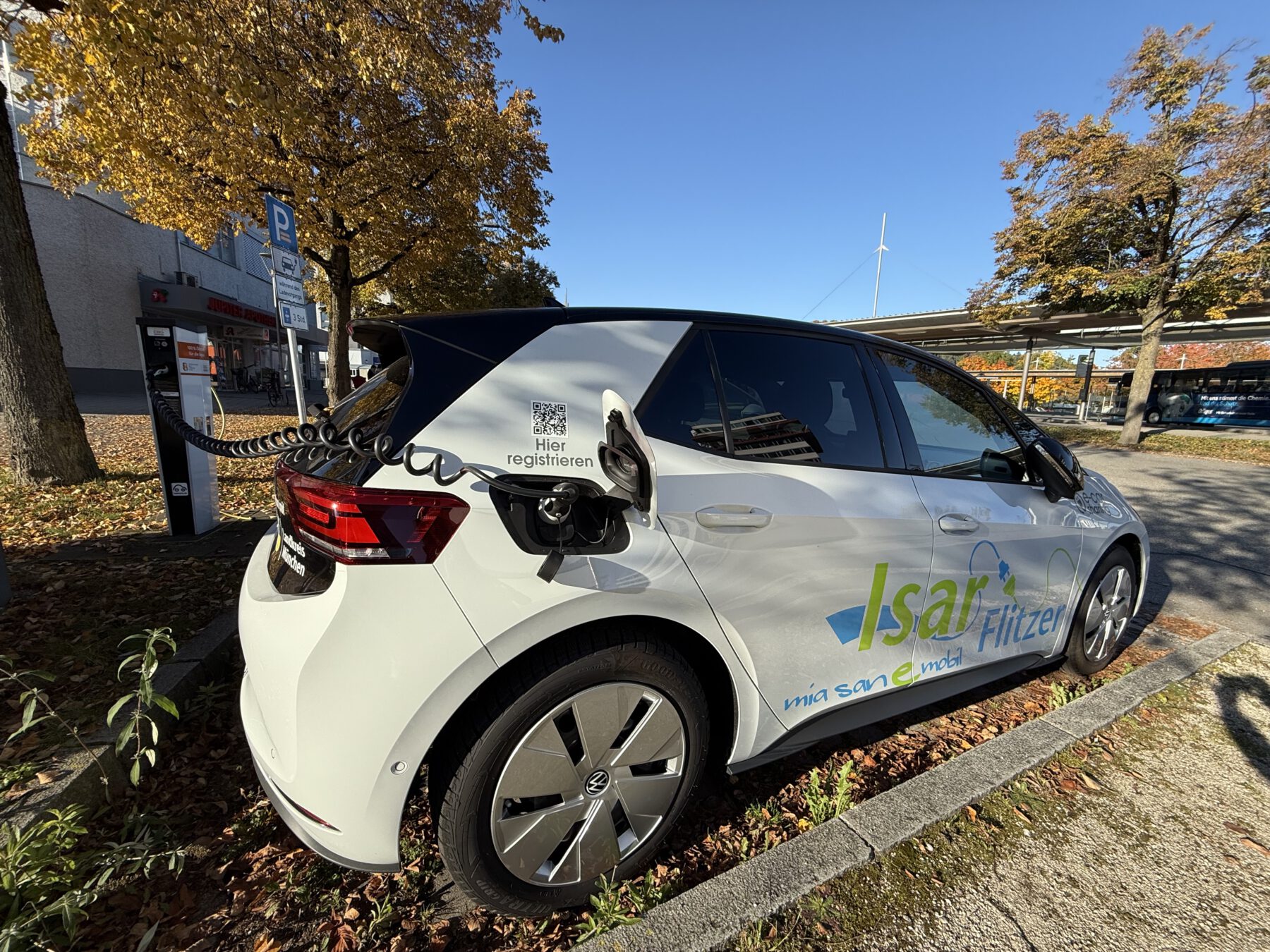 Der Isar-Flitzer der EBG fährt mit 100% Ökostrom