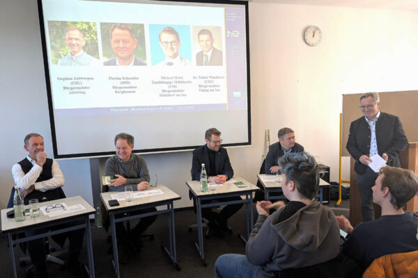 Die vier Bürgermeister bei der Podiumsdiskussion