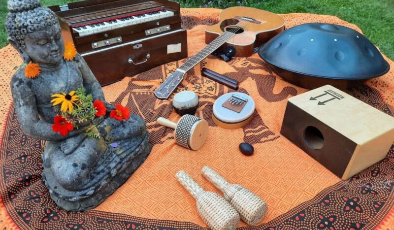 Mantra Singen e1770721493912 800x467