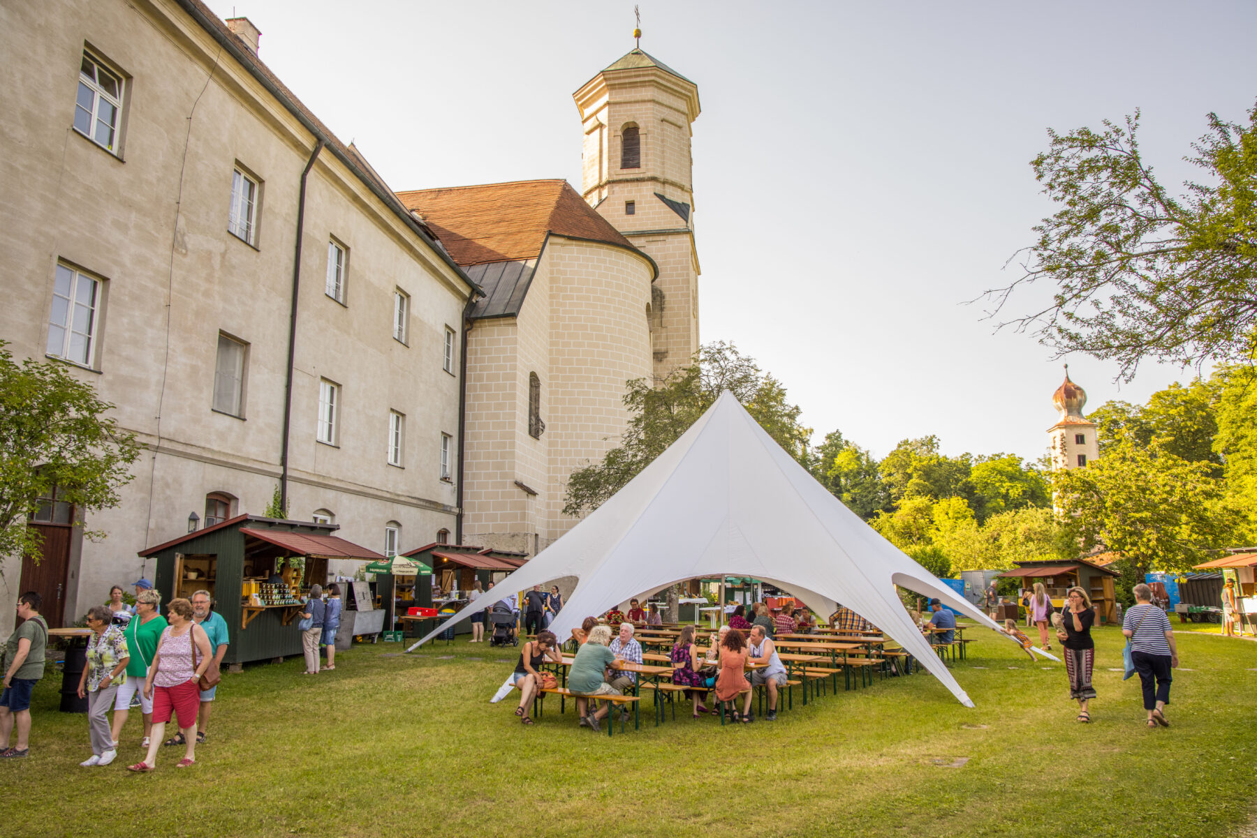 Die Klosteranlage Raitenhaslach bietet das perfekte Ambiente 