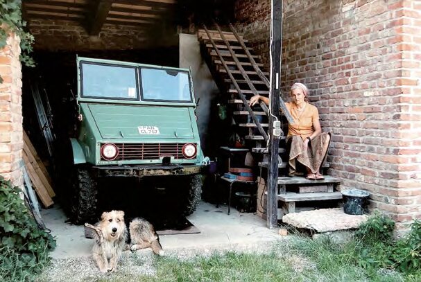 Analoge und digitale Archive verbinden – damit setzt sich die Fotografin und Künstlerin Verena von Gagern Steidle mit ihrem Werk aus 35 Jahren auseinander, das ab kommenden Samstag, 18  Juli, im Haus der Fotografie gezeigt wird  Fotocredit: Stadt Burghausen/Haus der Fotografie