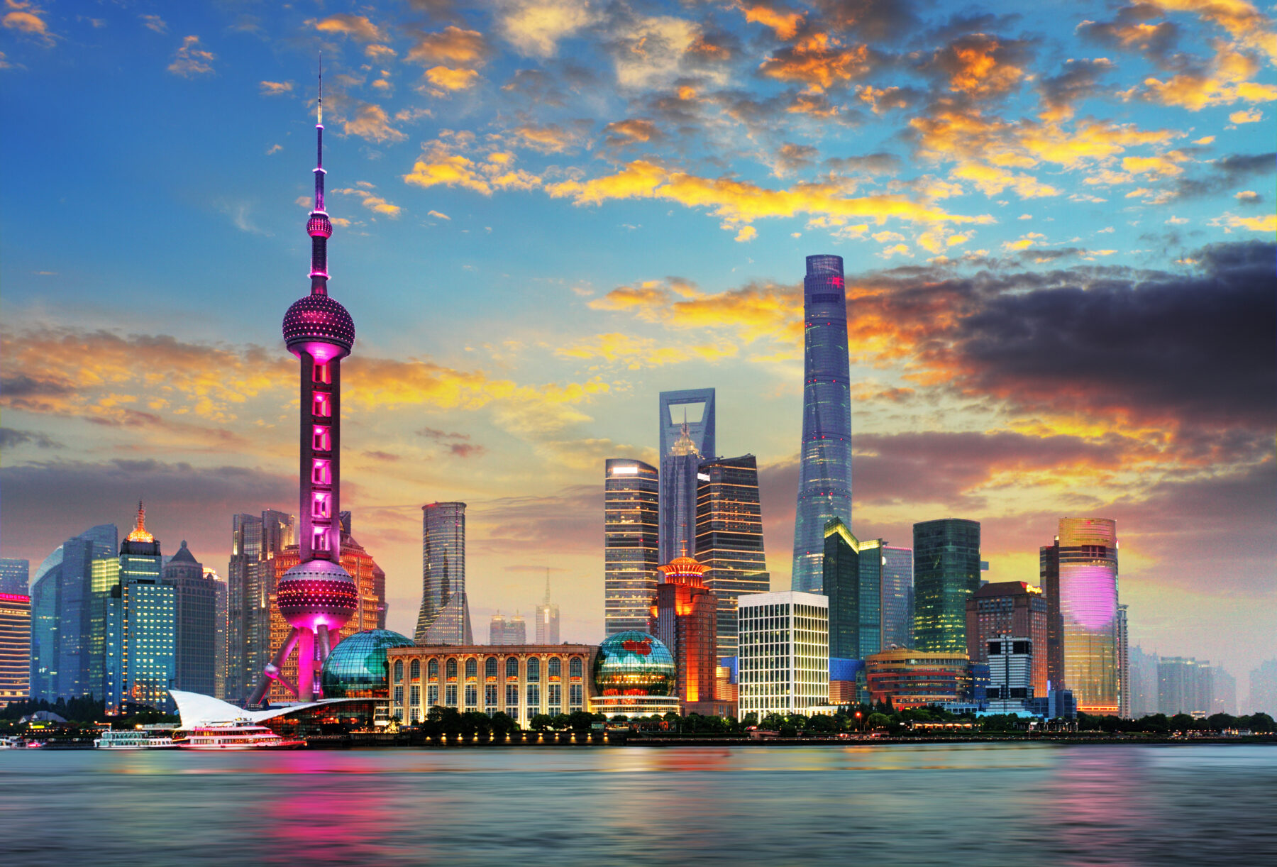 Großes Interesse an der China Städtereise der Stadt Burghausen: Für die Reise vom 23  März bis 3  April 2027 sind bereits rund 115 Teilnehmer angemeldet  Aufgrund der hohen Nachfrage wurde ein zusätzliches Flugkontingent aufgelegt  Anmeldungen sind noch bis 15  September möglich  Foto: RT Reisen